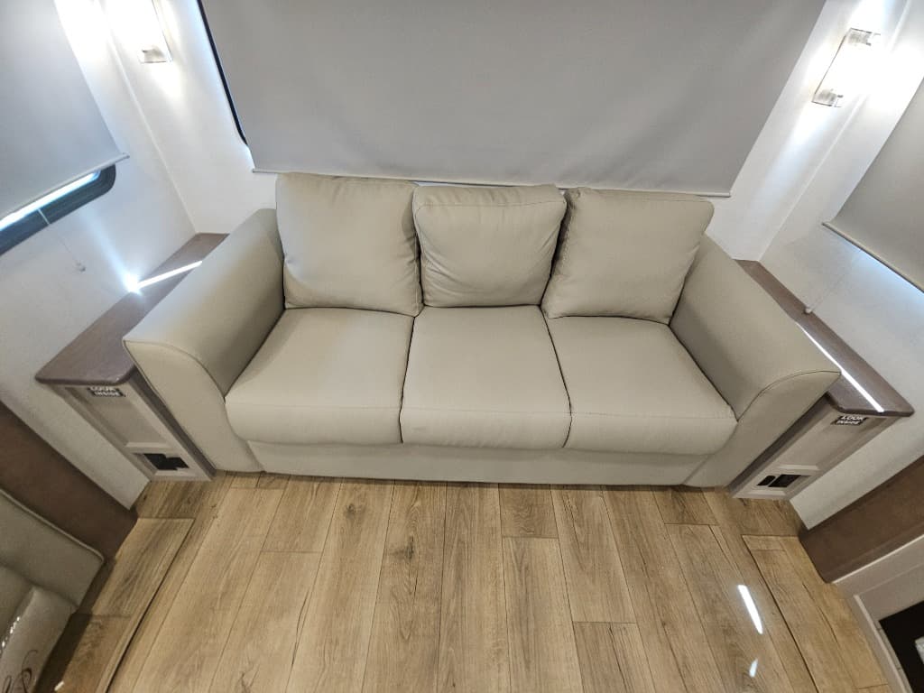 2026 Alliance RV 2026 Alliance RV Avenue - thumbnail 16