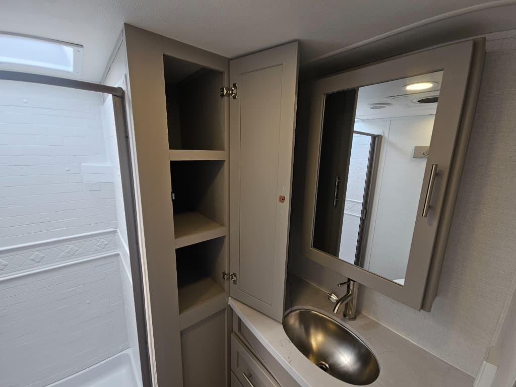 2026 Alliance RV 2026 Alliance RV Avenue - thumbnail 42