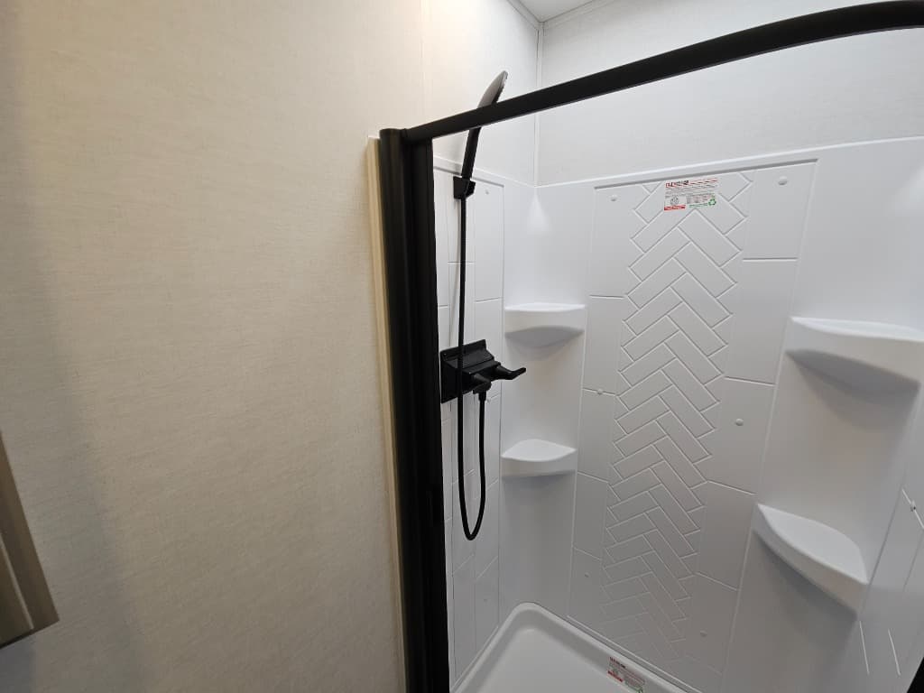 2026 Alliance RV 2026 Alliance RV Valor - thumbnail 29