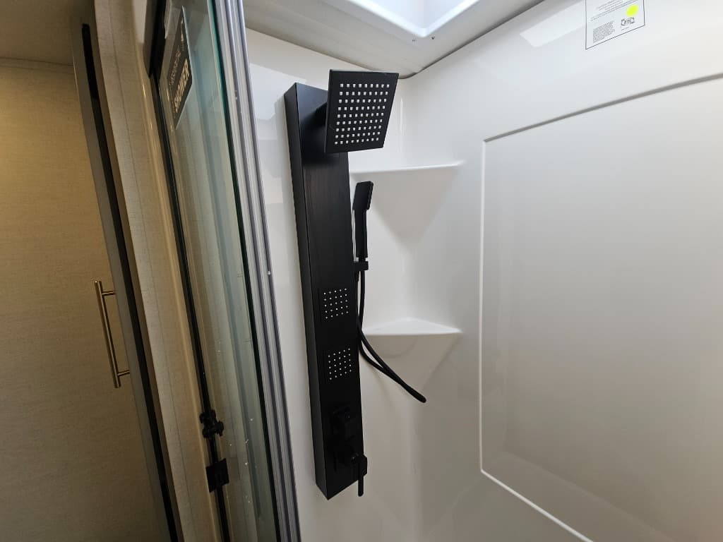 2026 Alliance RV 2026 Alliance RV Paradigm - thumbnail 32