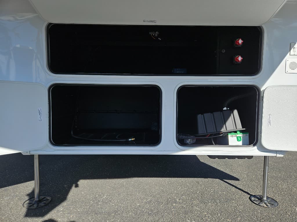 2026 Alliance RV 2026 Alliance RV Paradigm - thumbnail 8