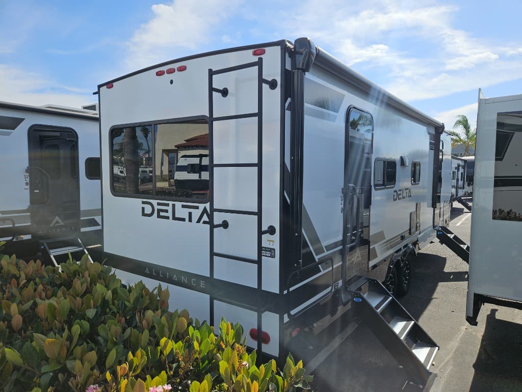2026 Alliance RV 2026 Alliance RV Delta - thumbnail 3