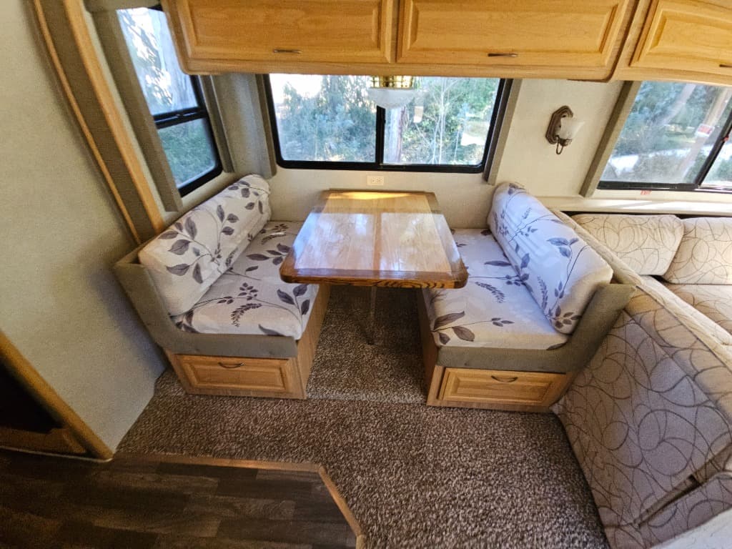 2001 Fleetwood 2001 Fleetwood Bounder - thumbnail 34