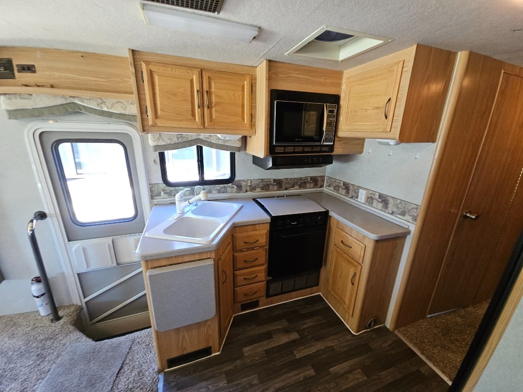 2001 Fleetwood 2001 Fleetwood Bounder - thumbnail 36