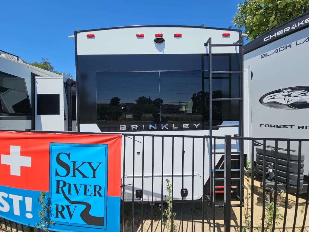 2026 Brinkley RV 2026 Brinkley RV Model Z - thumbnail 4