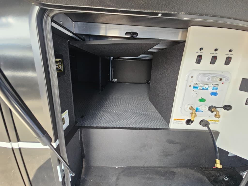 2026 Brinkley RV 2026 Brinkley RV Model G - thumbnail 40