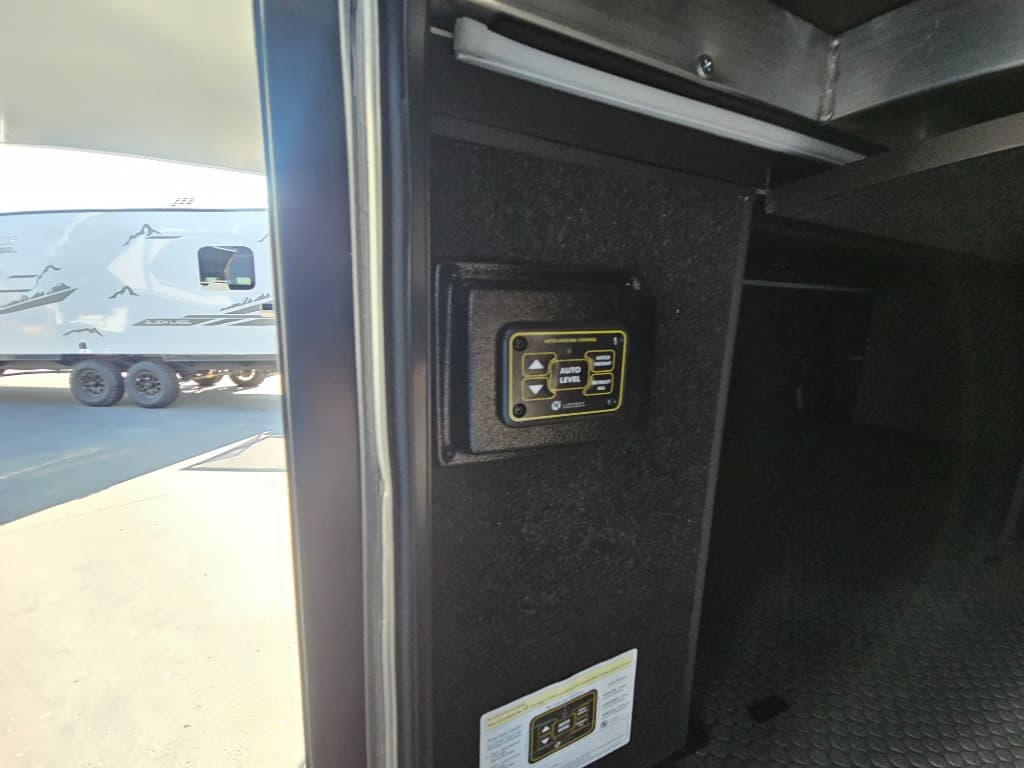 2026 Brinkley RV 2026 Brinkley RV Model G - thumbnail 41