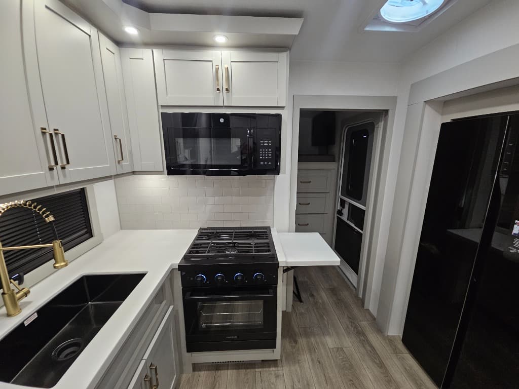 2026 Brinkley RV 2026 Brinkley RV Model Z - thumbnail 24