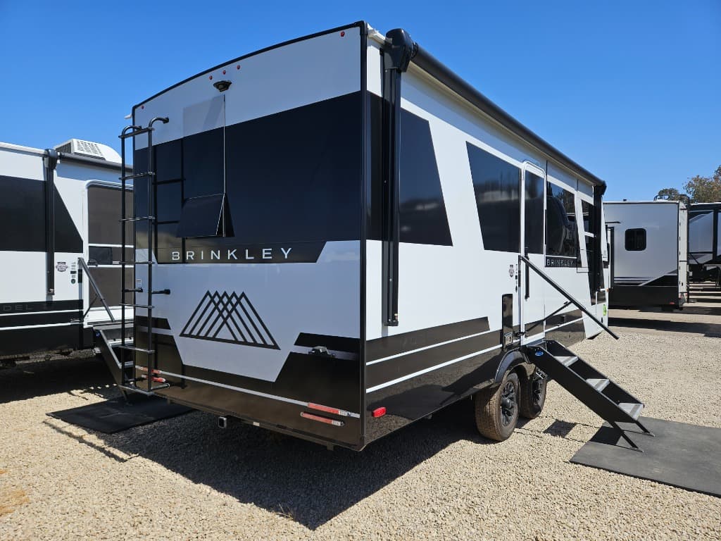 2026 Brinkley RV 2026 Brinkley RV Model I - thumbnail 3