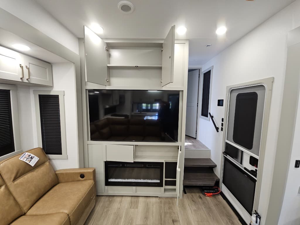 2026 Brinkley RV 2026 Brinkley RV Model G - thumbnail 34