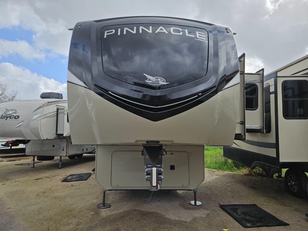 2022 Jayco 2022 Jayco Pinnacle - thumbnail 5