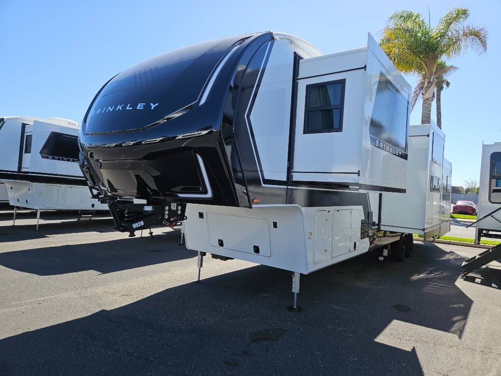 2026 Brinkley RV 2026 Brinkley RV Model Z - thumbnail 6