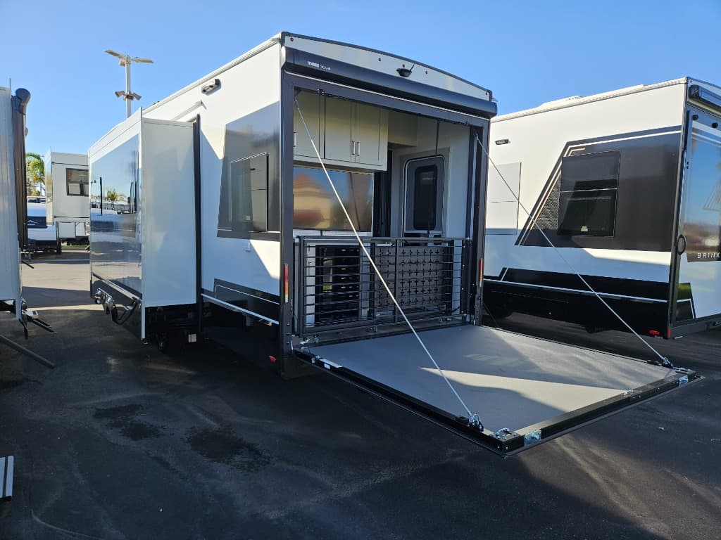 2026 Brinkley RV 2026 Brinkley RV Model Z - thumbnail 5