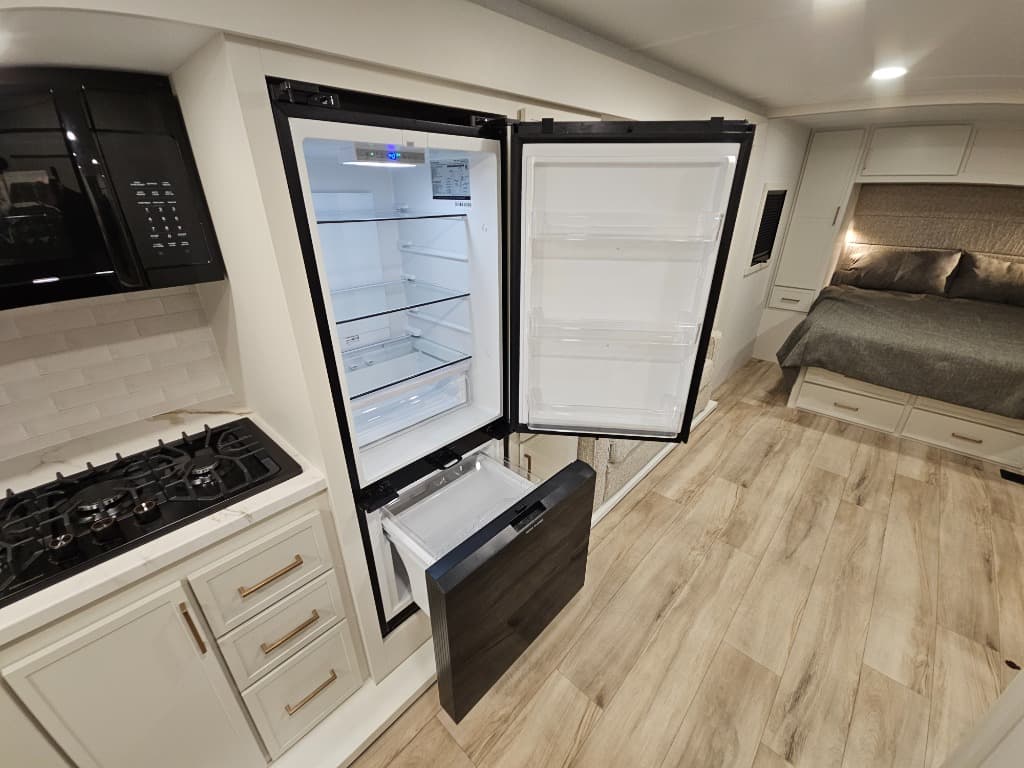 2026 Brinkley RV 2026 Brinkley RV Model I - thumbnail 16