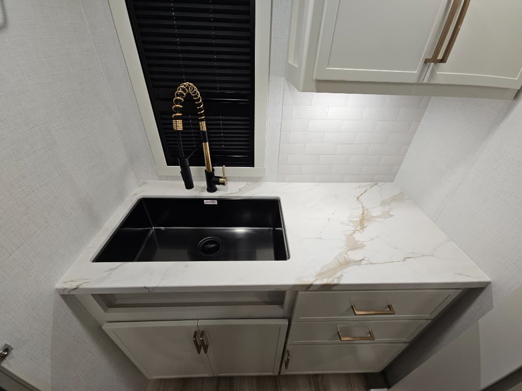 2026 Brinkley RV 2026 Brinkley RV Model I - thumbnail 24