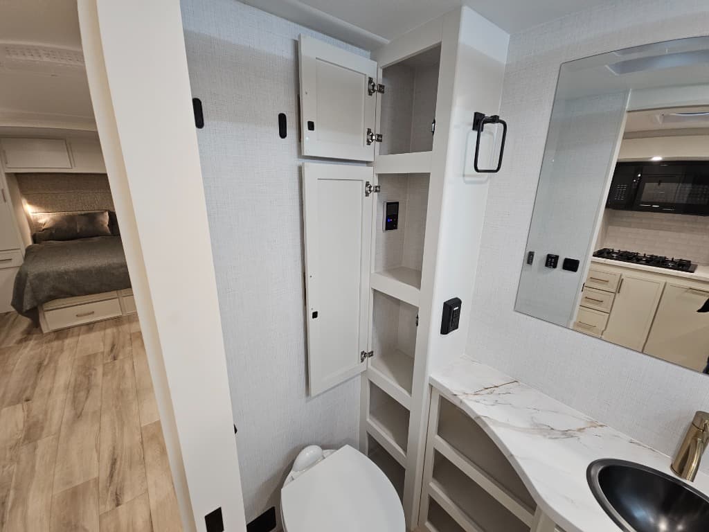 2026 Brinkley RV 2026 Brinkley RV Model I - thumbnail 34