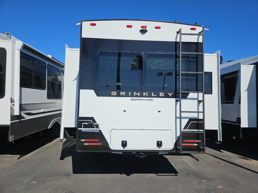 2026 Brinkley RV 2026 Brinkley RV Model Z - thumbnail 3