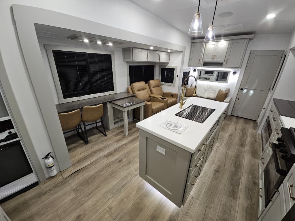 2026 Brinkley RV 2026 Brinkley RV Model Z - thumbnail 8