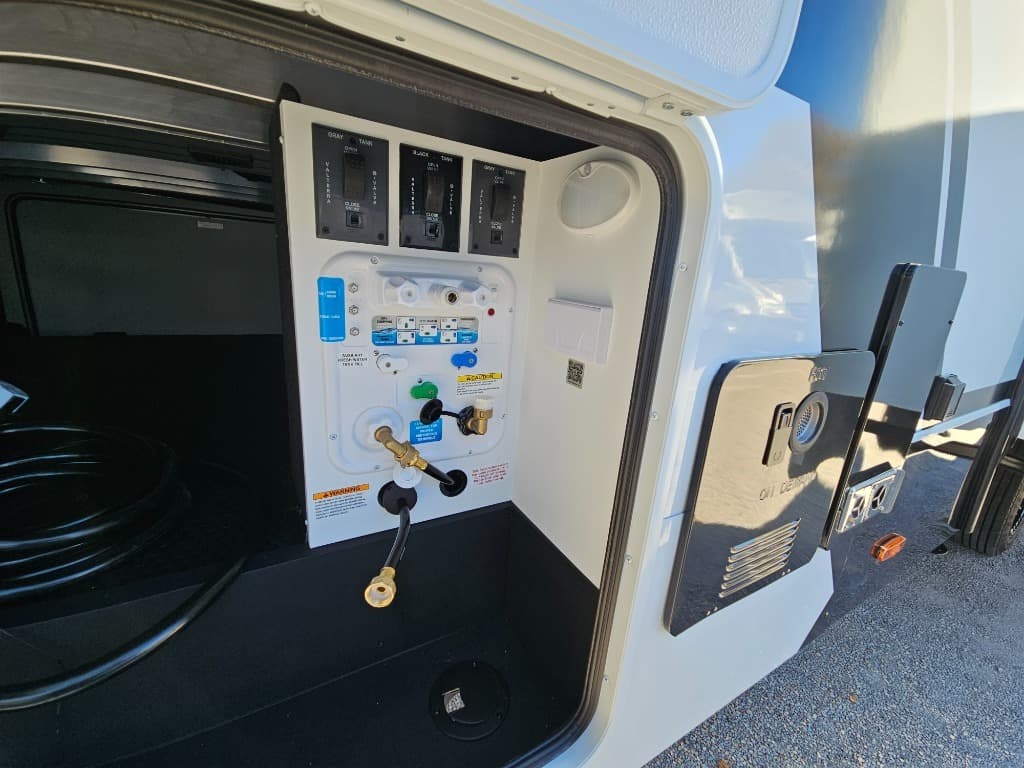 2026 Brinkley RV 2026 Brinkley RV Model Z - thumbnail 81