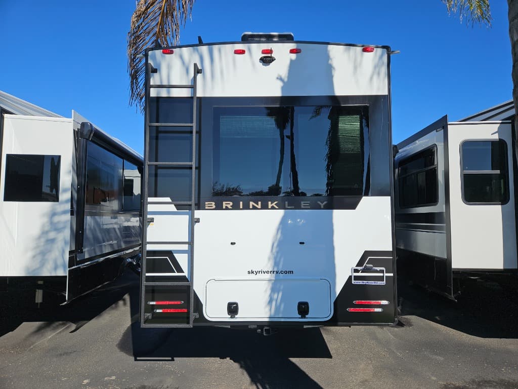 2026 Brinkley RV 2026 Brinkley RV Model Z - thumbnail 4