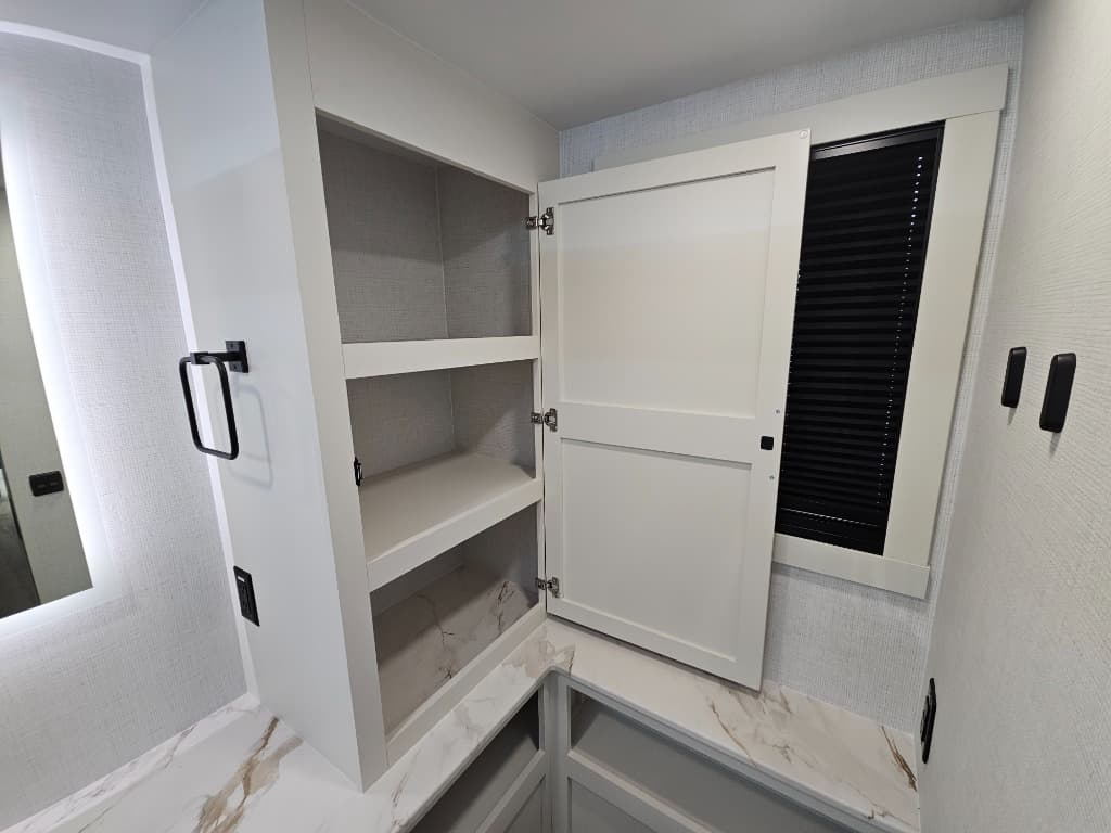 2026 Brinkley RV 2026 Brinkley RV Model I - thumbnail 38