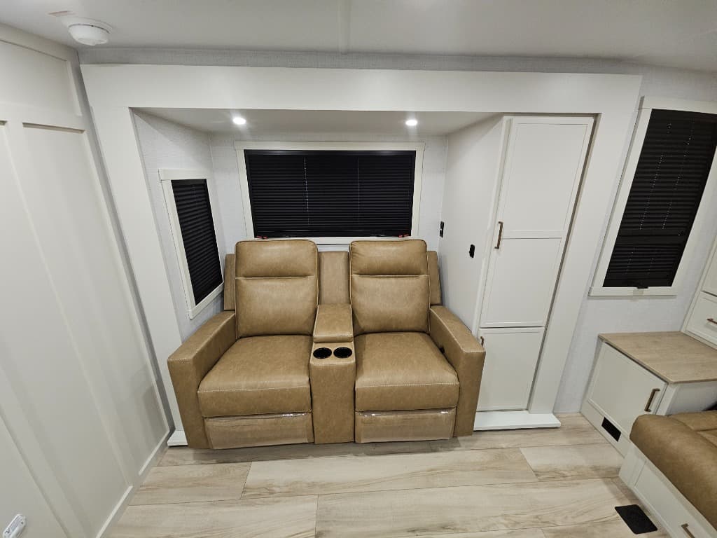 2026 Brinkley RV 2026 Brinkley RV Model I - thumbnail 7