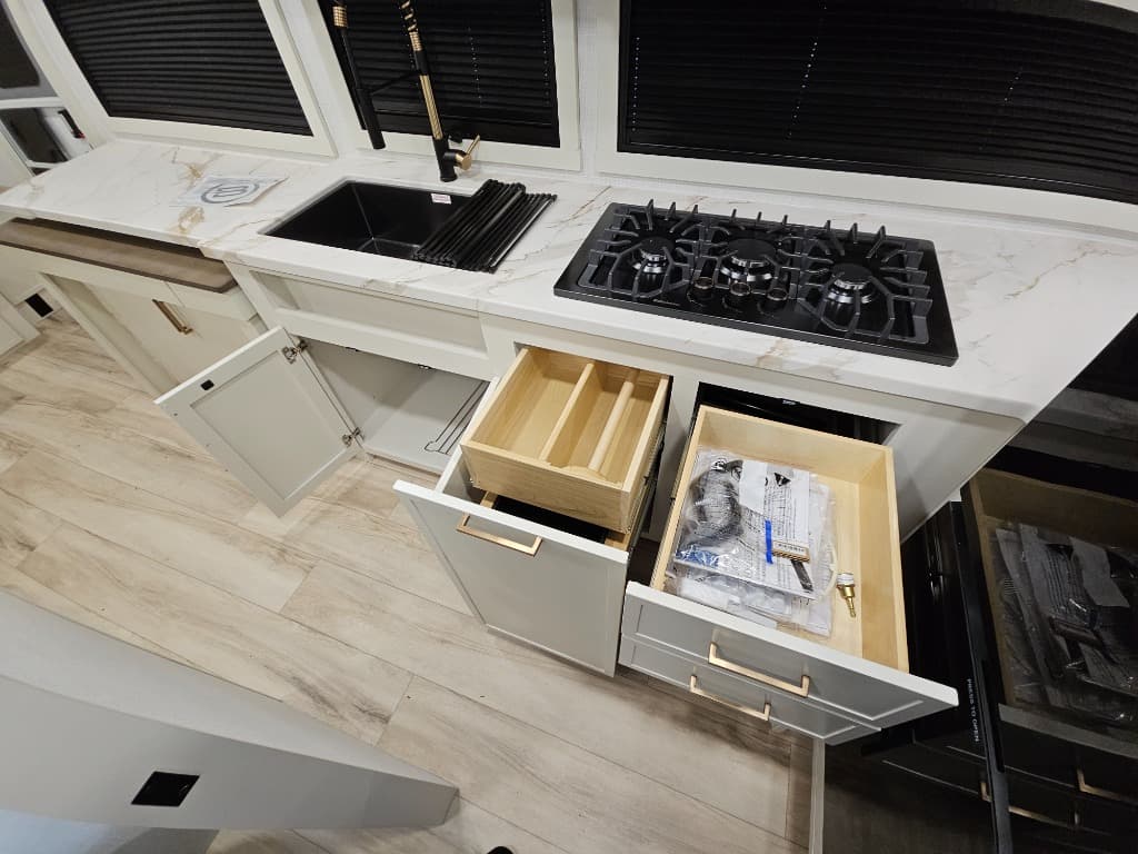 2026 Brinkley RV 2026 Brinkley RV Model I - thumbnail 16