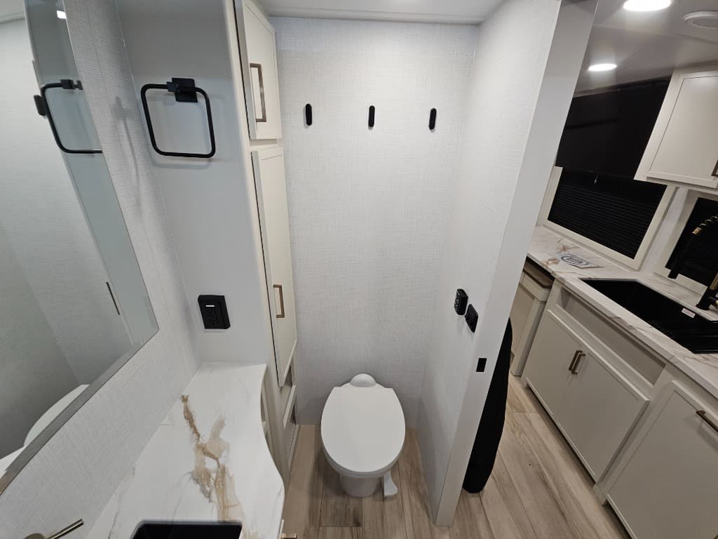 2026 Brinkley RV 2026 Brinkley RV Model I - thumbnail 25