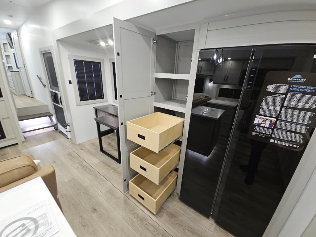 2026 Brinkley RV 2026 Brinkley RV Model Z - thumbnail 7