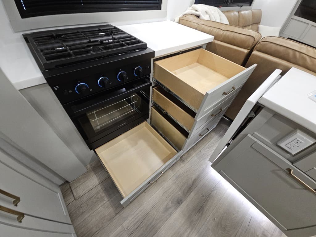 2026 Brinkley RV 2026 Brinkley RV Model Z - thumbnail 14