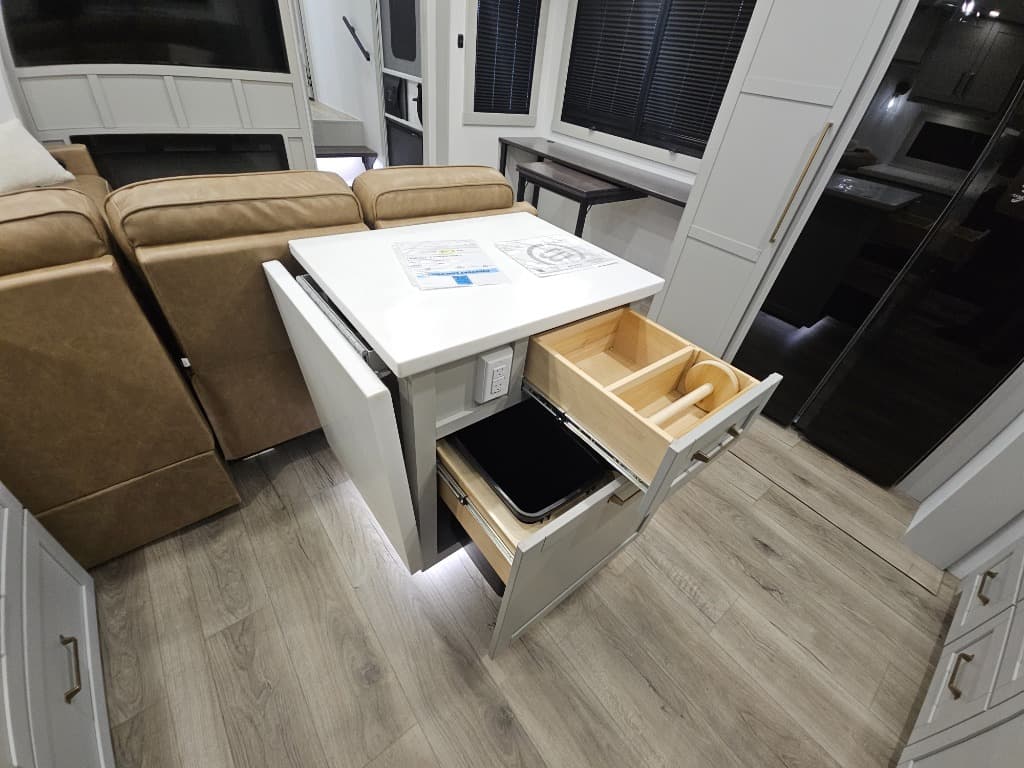 2026 Brinkley RV 2026 Brinkley RV Model Z - thumbnail 15