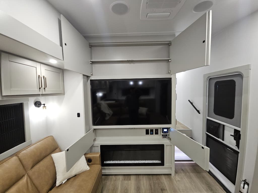 2026 Brinkley RV 2026 Brinkley RV Model Z - thumbnail 24