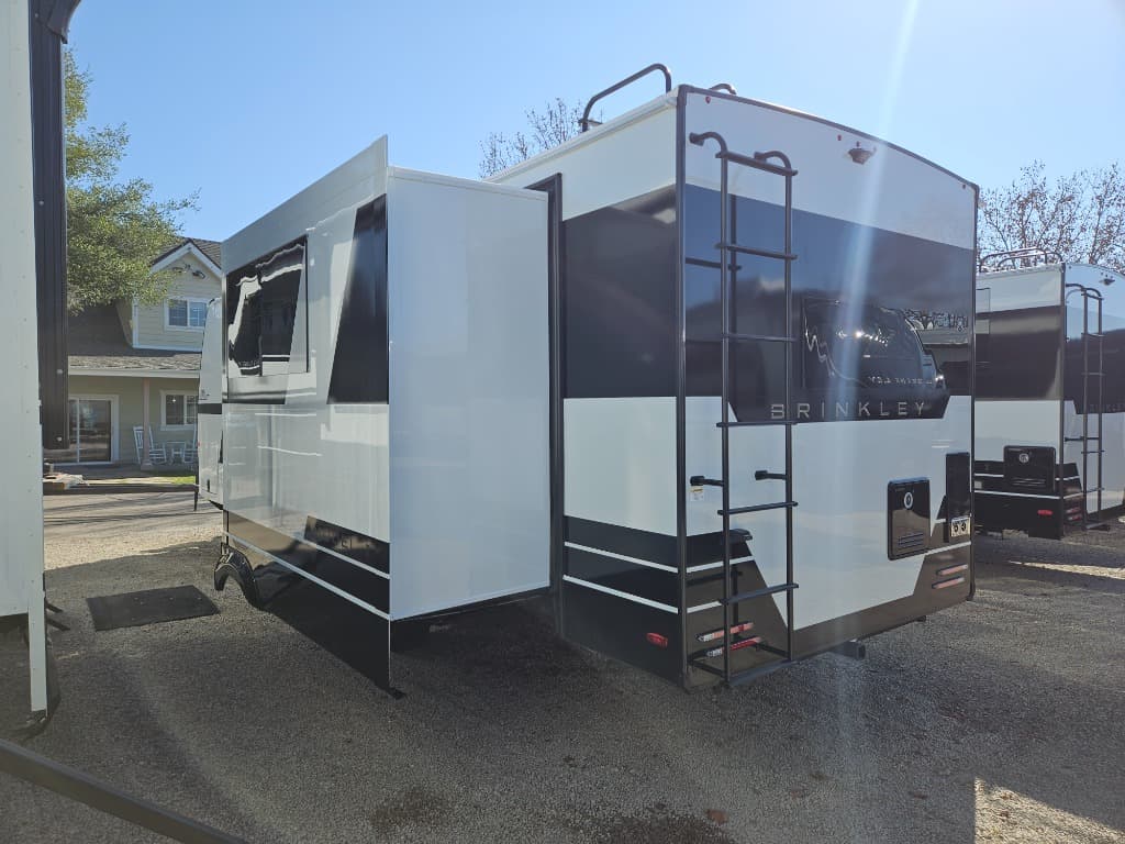2026 Brinkley RV 2026 Brinkley RV Model I - thumbnail 5