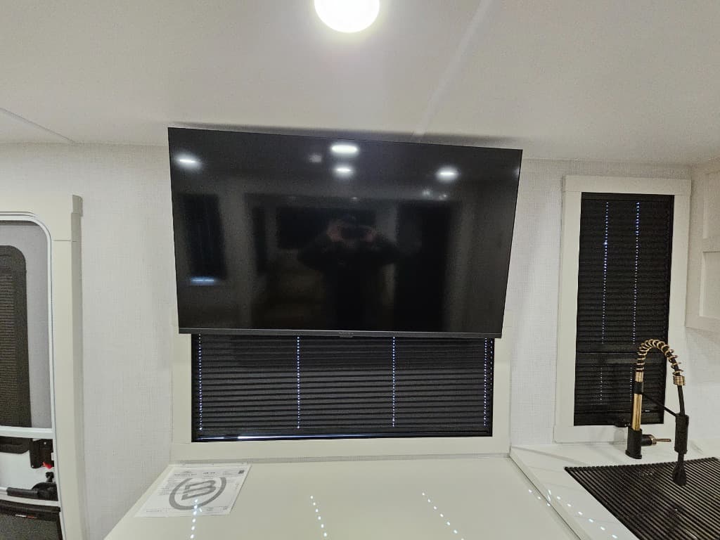 2026 Brinkley RV 2026 Brinkley RV Model I - thumbnail 11