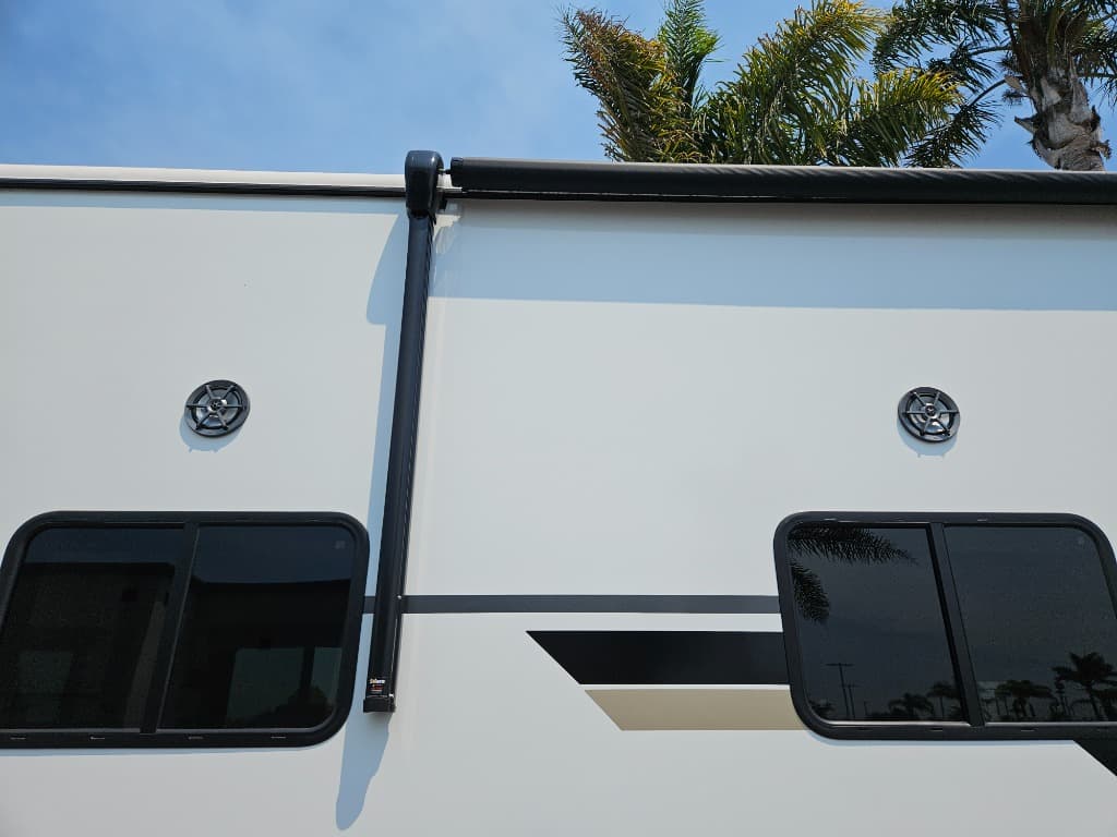 2025 Keystone RV 2025 Keystone RV Raptor Carbon - thumbnail 20