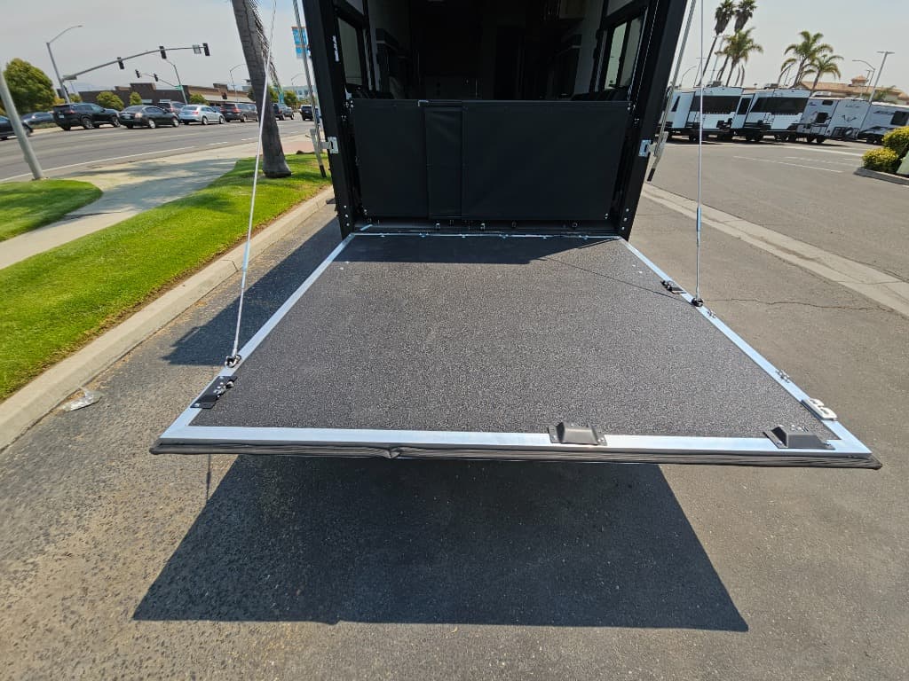 2025 Keystone RV 2025 Keystone RV Raptor Carbon - thumbnail 24