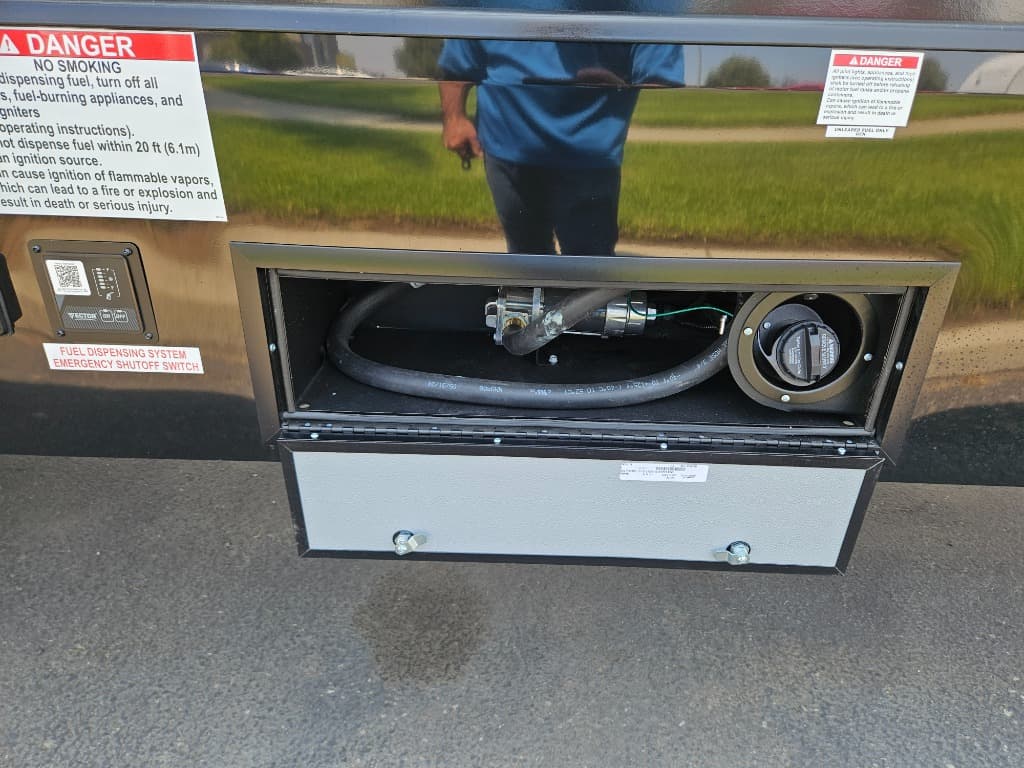 2025 Keystone RV 2025 Keystone RV Raptor Carbon - thumbnail 26