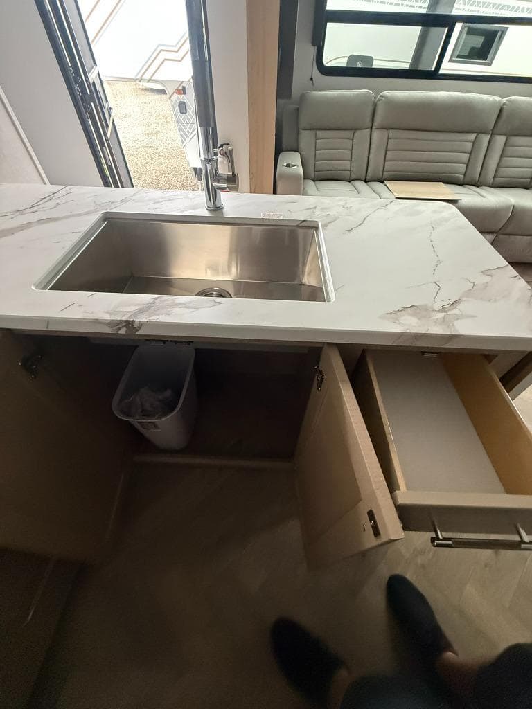 2026 Keystone RV 2026 Keystone RV Raptor Carbon - thumbnail 16