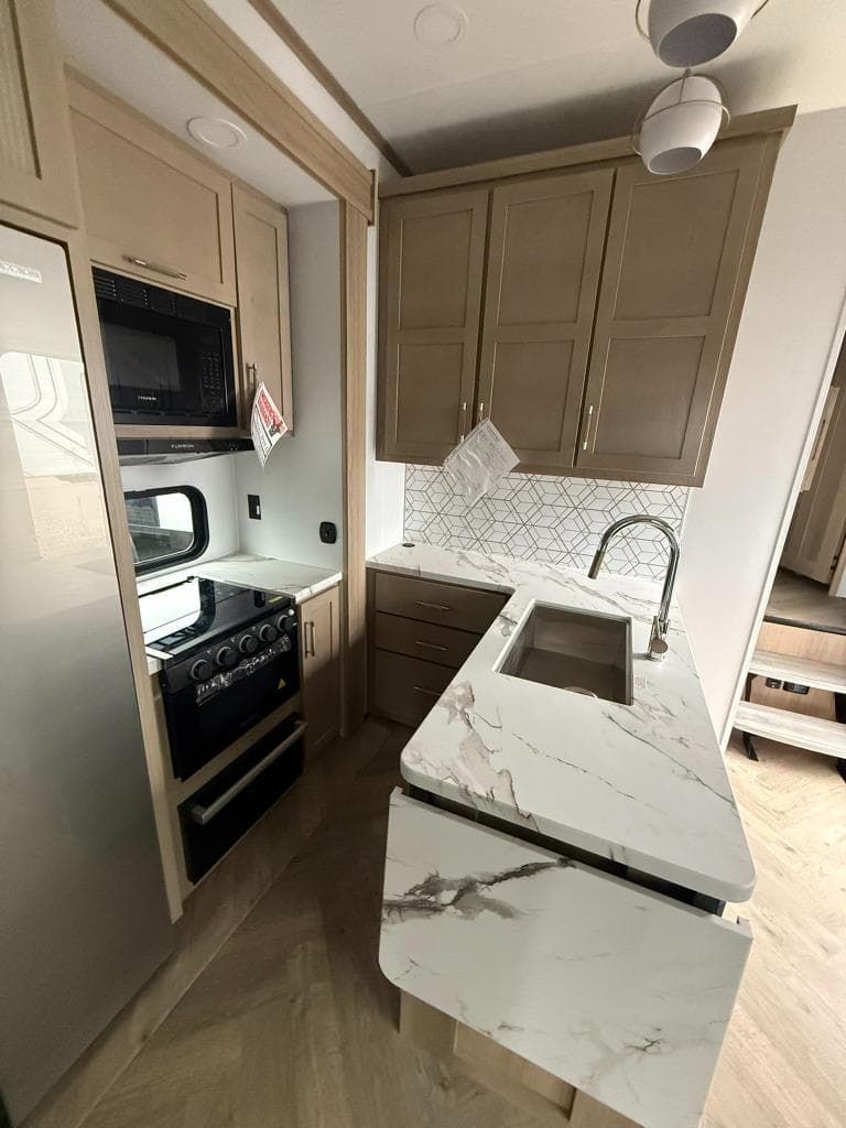 2026 Keystone RV 2026 Keystone RV Raptor Carbon - thumbnail 23