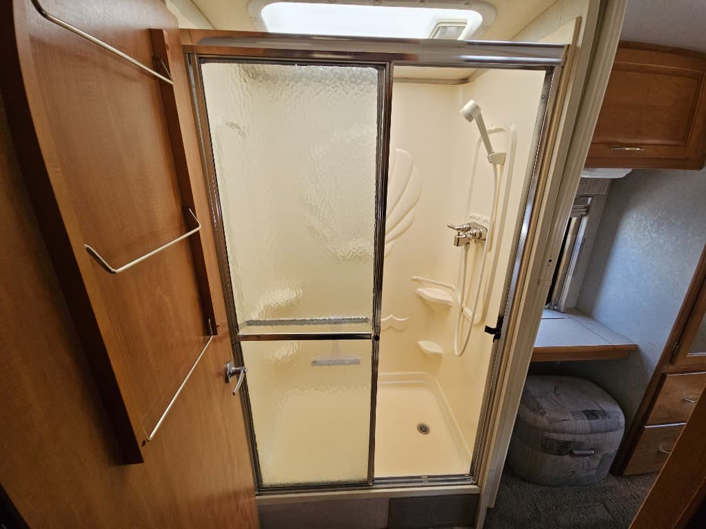 2006 Itasca 2006 Itasca Spirit - thumbnail 33