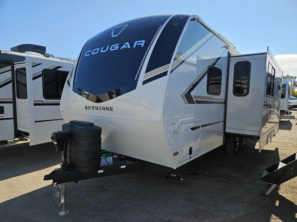 2026 Keystone RV 2026 Keystone RV Cougar Half-Ton - thumbnail 6