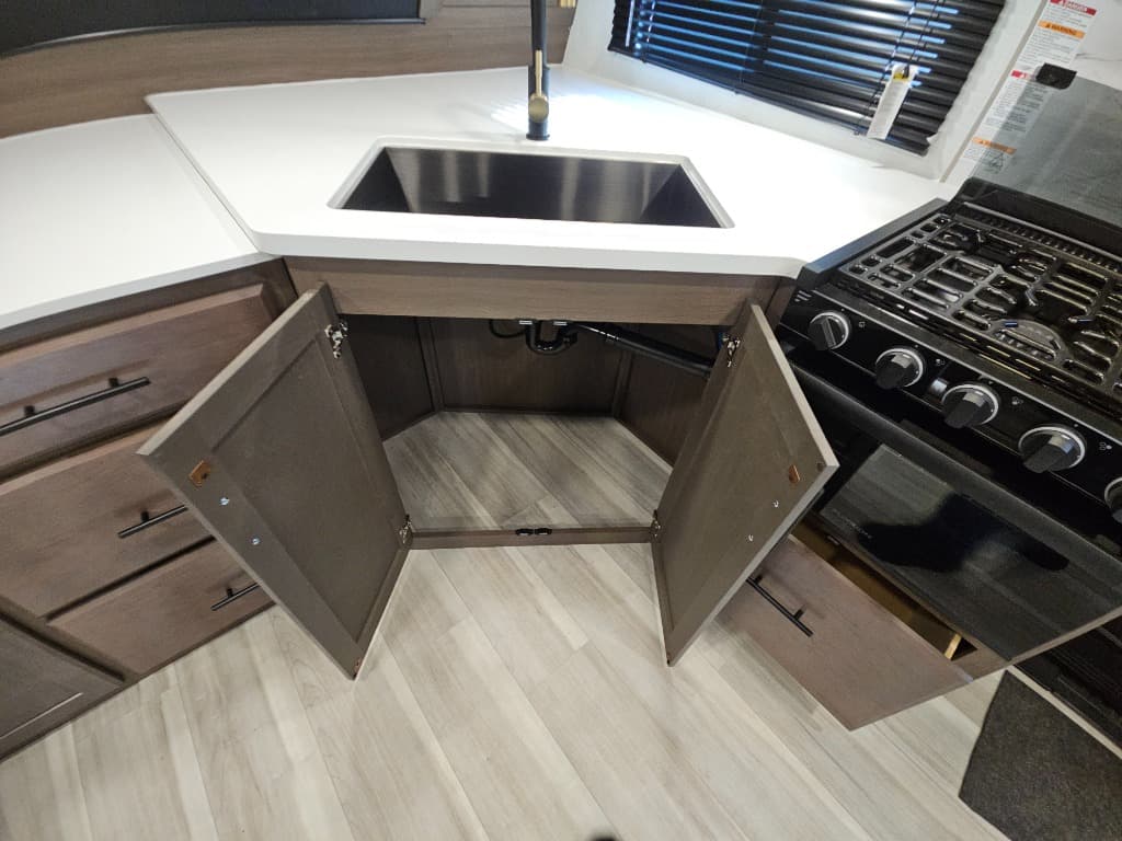 2026 Keystone RV 2026 Keystone RV Cougar Half-Ton - thumbnail 27