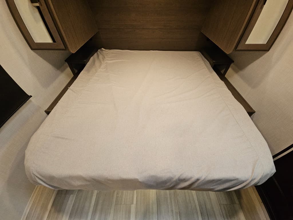 2026 Keystone RV 2026 Keystone RV Cougar Half-Ton - thumbnail 27