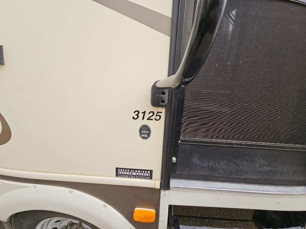 2016 Forest River 2016 Forest River Cardinal Blue Ridge - thumbnail 48