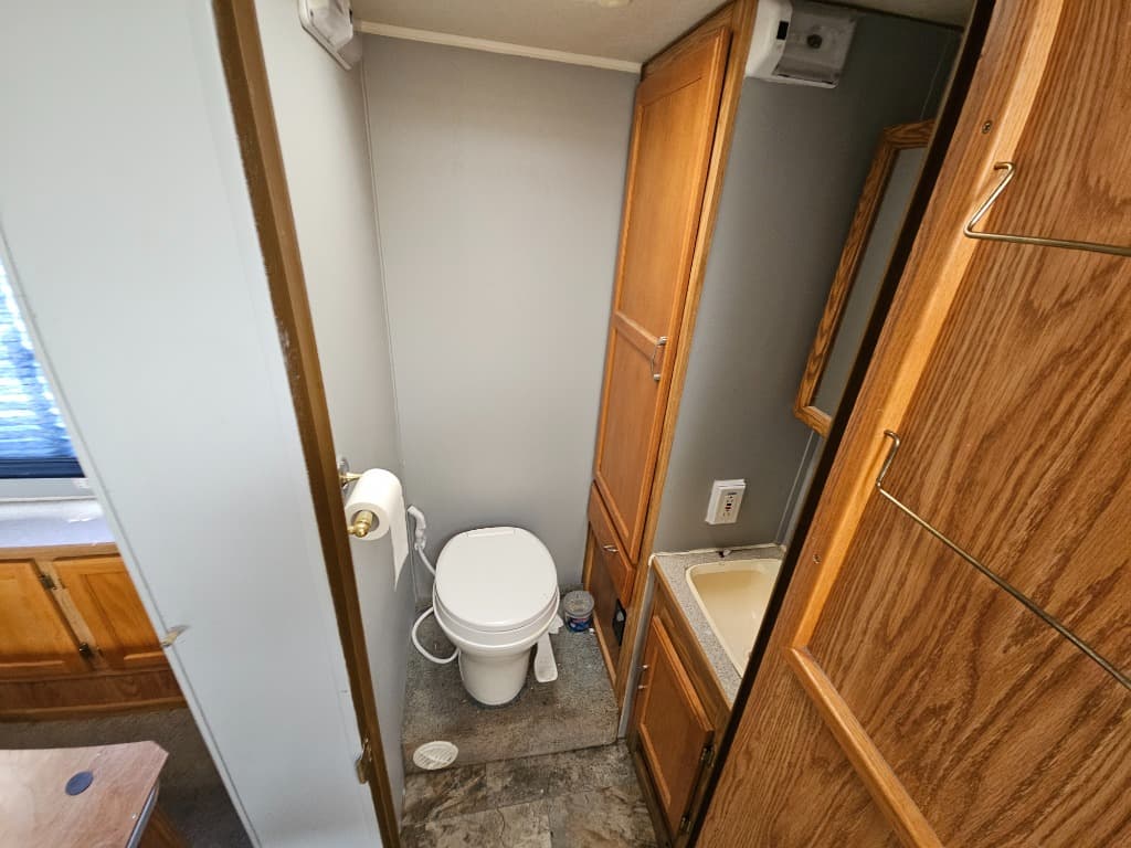 2001 Gulf Stream 2001 Gulf Stream Conquest - thumbnail 13