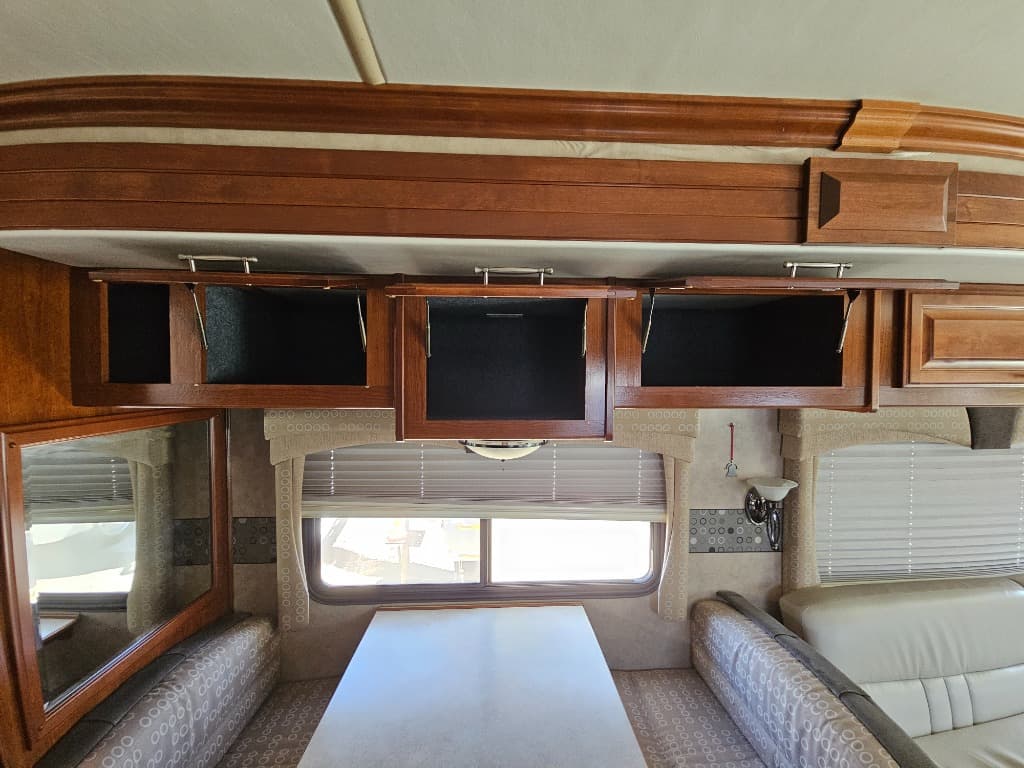 2007 Fleetwood 2007 Fleetwood Discovery - thumbnail 21