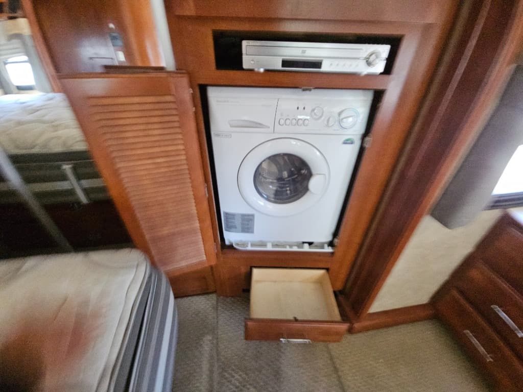 2007 Fleetwood 2007 Fleetwood Discovery - thumbnail 47