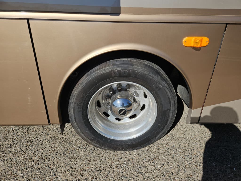 2007 Fleetwood 2007 Fleetwood Discovery - thumbnail 57