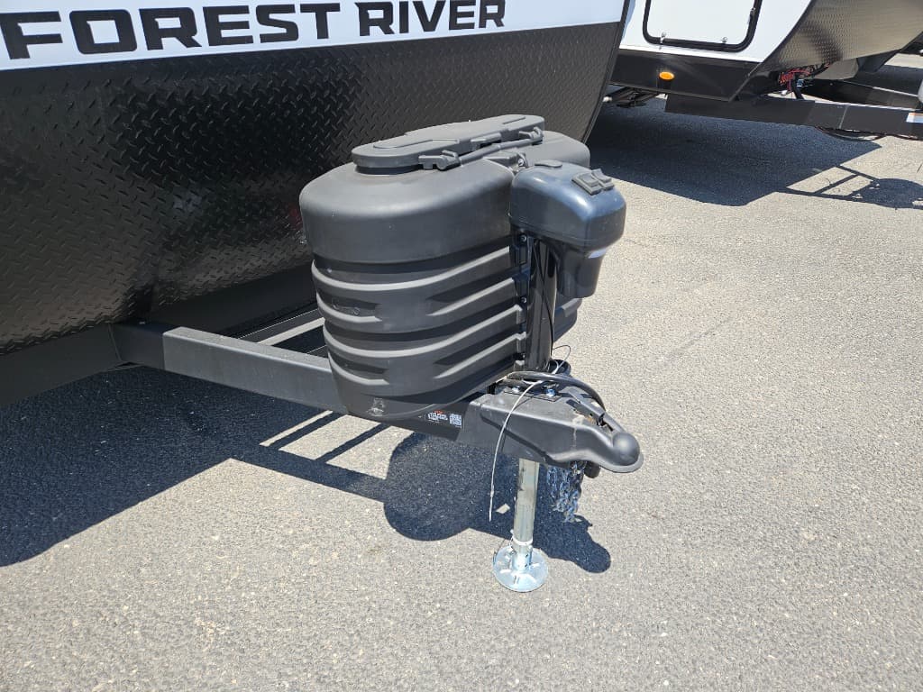 2026 Forest River 2026 Forest River Cherokee Grey Wolf Toy Hauler - thumbnail 31