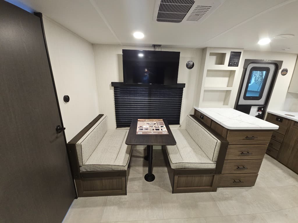 2026 Prime Time RV 2026 Prime Time RV Tracer - thumbnail 14